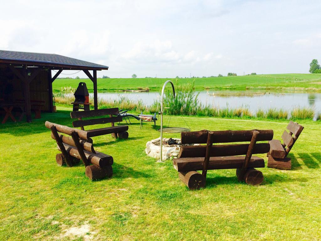 Agro Nad Stawem Villa Zukowo Luaran gambar